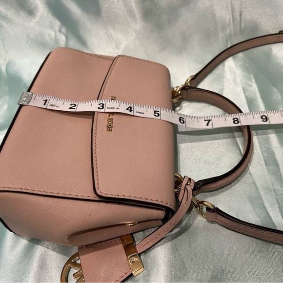 Michael Kors - Soft Pink Color Leather Mini Satchel Bag LIKE NEW! - Picture 7 of 12
